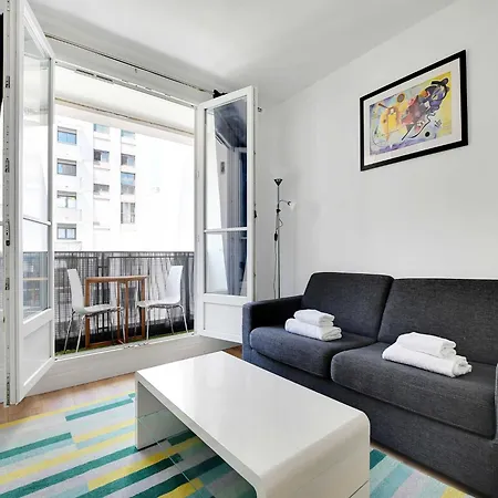 Bright Flat - 1br 4p - Javel * Paris