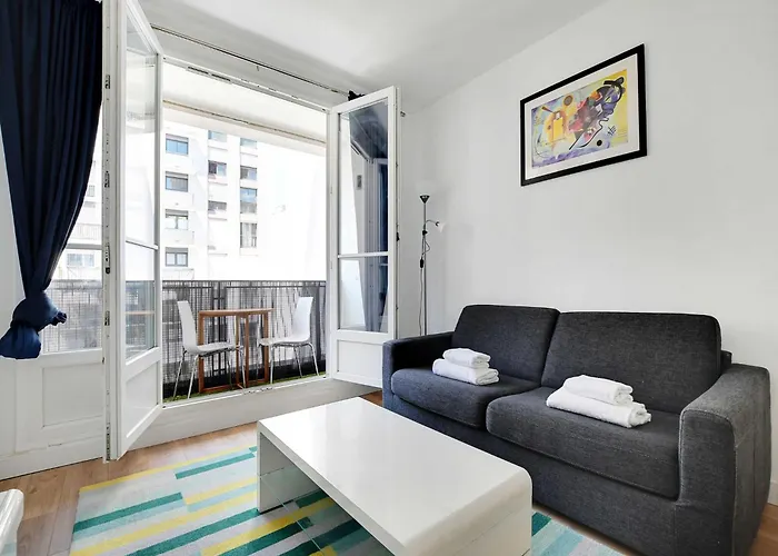 Bright Flat - 1br 4p - Javel * Paris